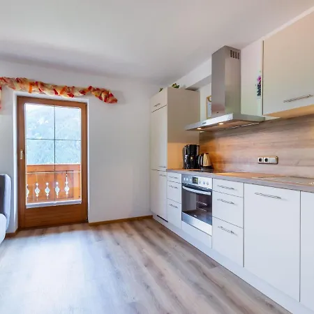 Apartment Cozy With Mountain Views Wald im Pinzgau